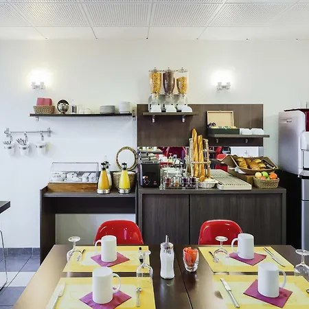 Aparthotel Adagio Access Orleans-3