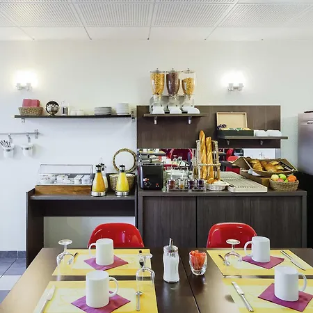 Aparthotel Adagio Access Orleans-3